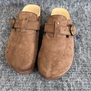 American Eagle clogs with a faux suede upper and cork-style footbed